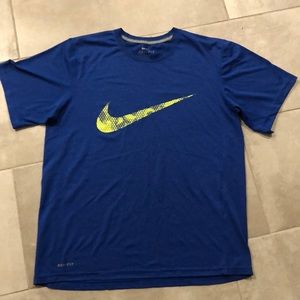 Nike Sri-fit T-shirt